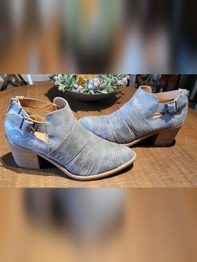 Women's Size 8 Ankle Boots